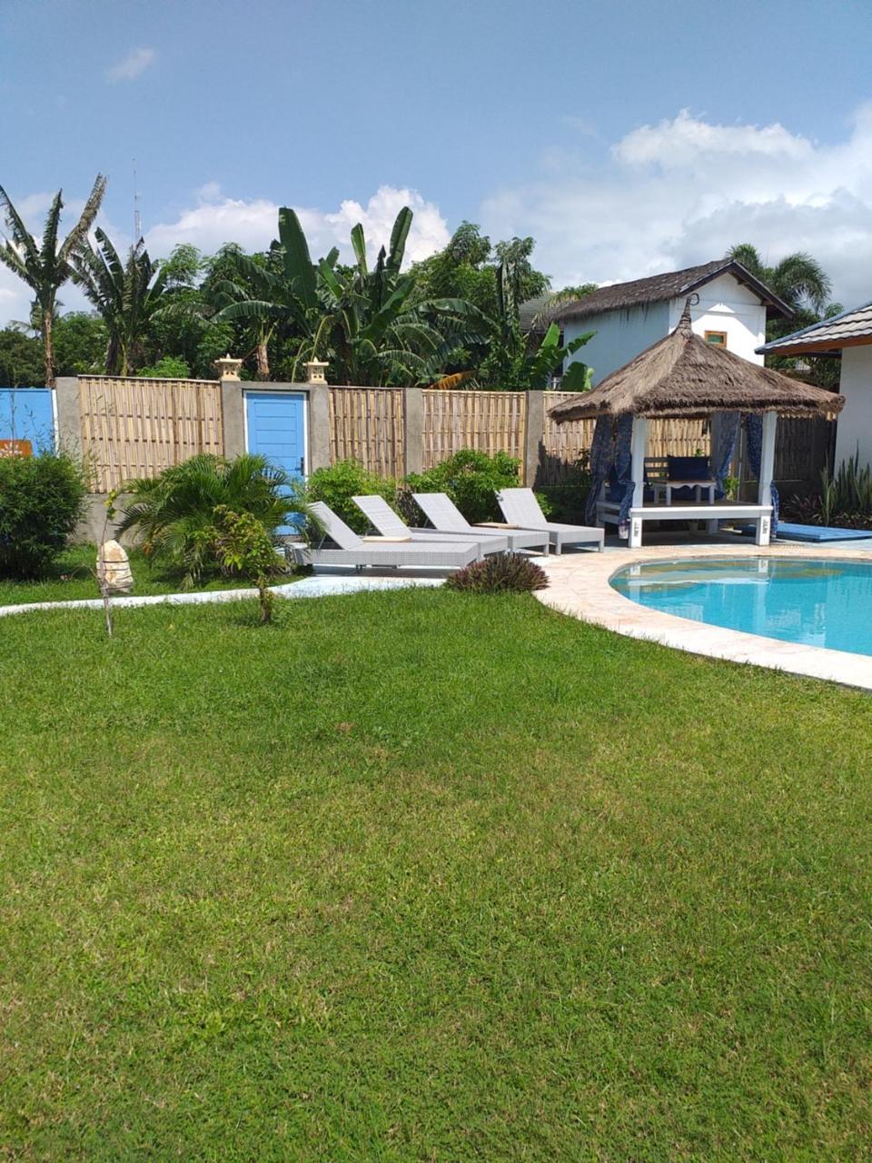 Casa Azzurra Bed & Breakfast Gili Air Ngoại thất bức ảnh